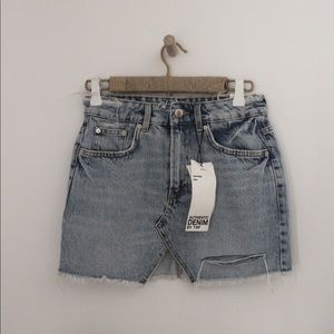 Zara denim skirt NWT